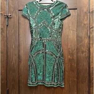 Perfect little dress for many formal occasions.